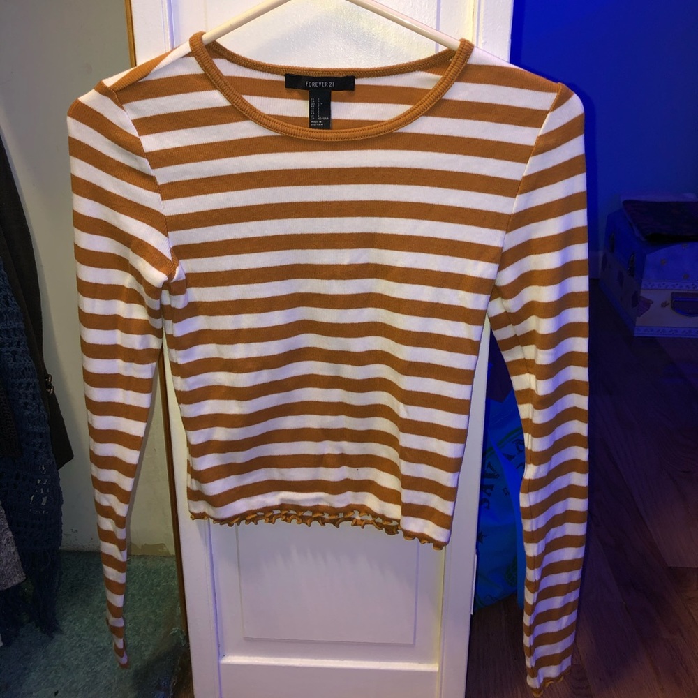Gold and white striped long sleeve